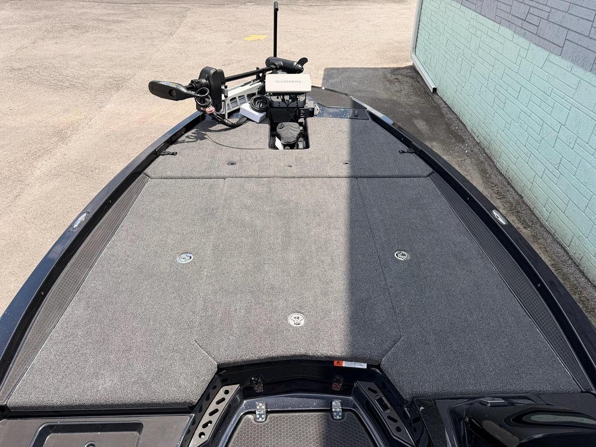 Used 2027 iKon VLX21