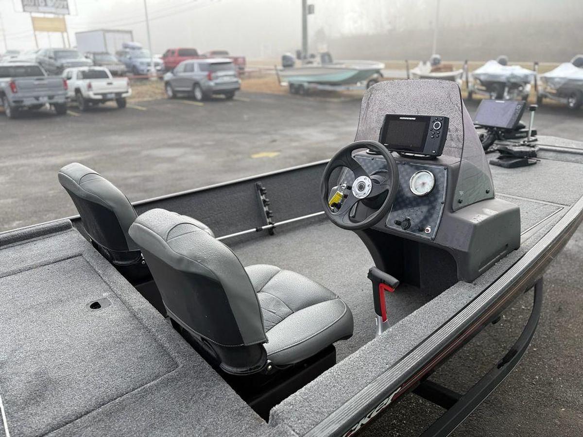 Used 2022 Bass Tracker Classic XL