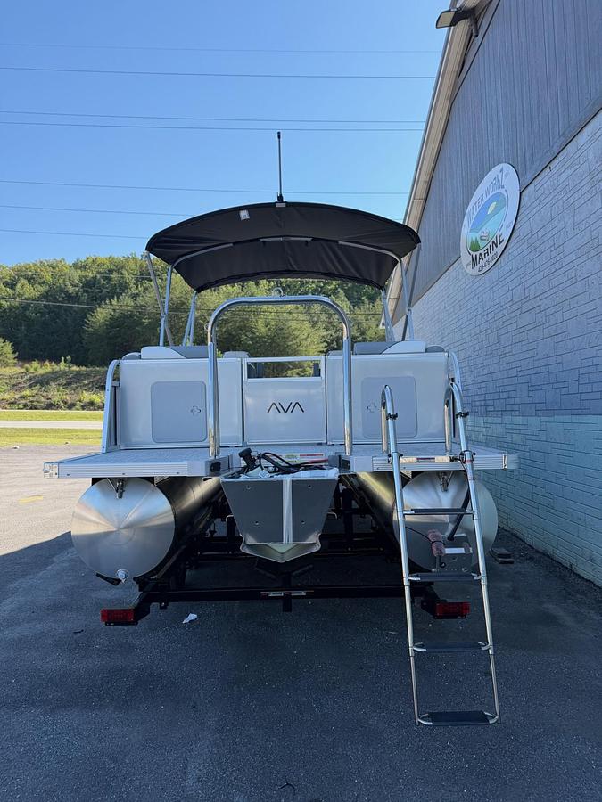 2027 AVALON 2585 VENTURE 85 QUAD LOUNGER