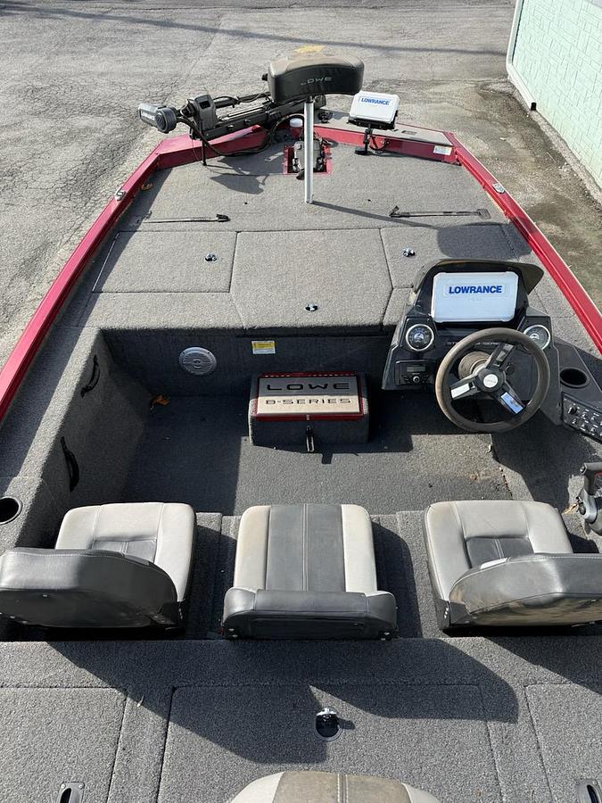 Used 2023 Lowe Stinger 178