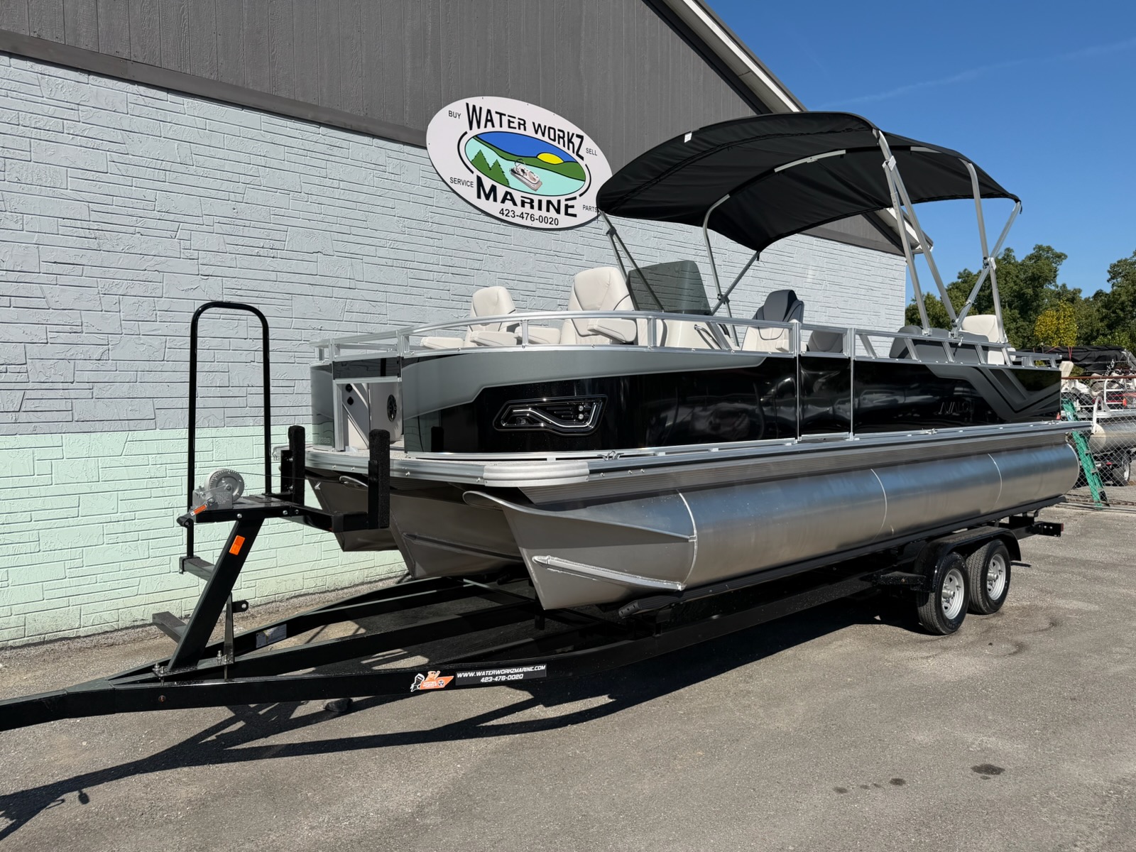 2027 AVALON 2385 VENTURE 85 CENTER FISH