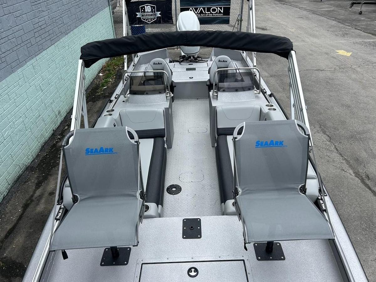 2025 SeaArk Big Easy