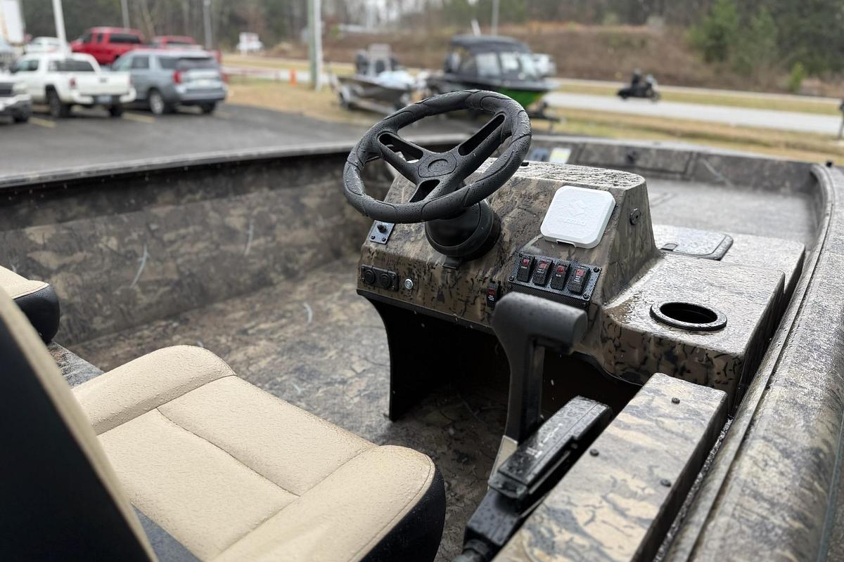 2026 SeaArk Phantom 20XV