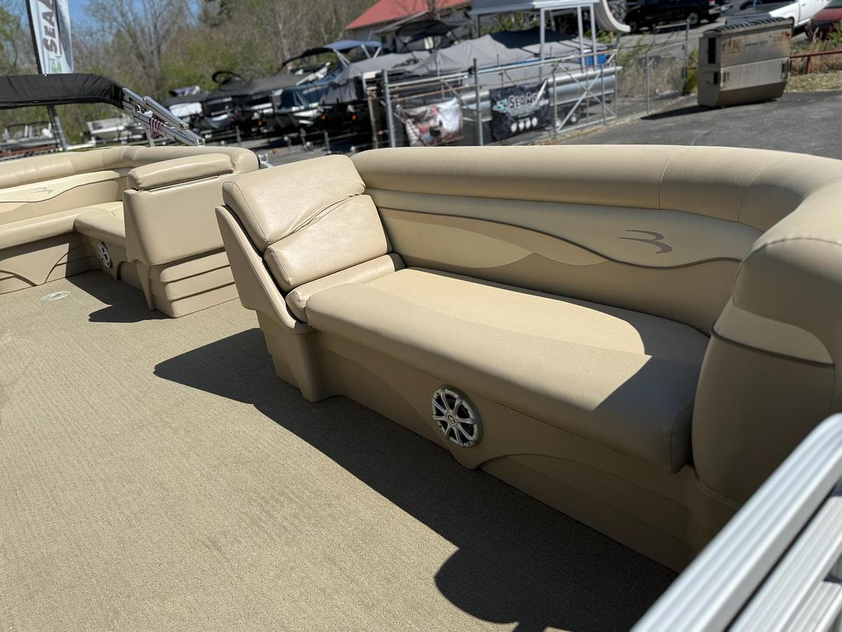 Used 2014 Bennington 24SLX