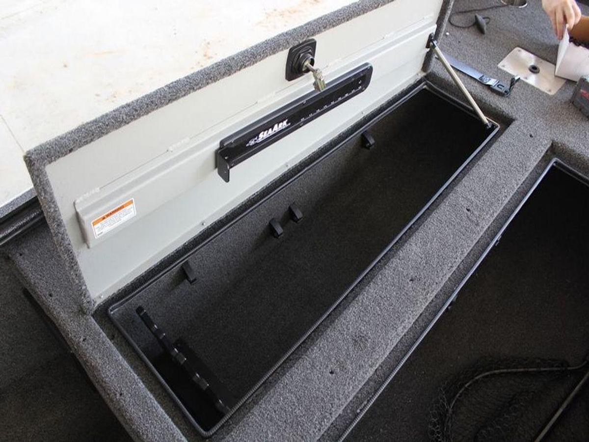 2025 SeaArk BC 210 Base