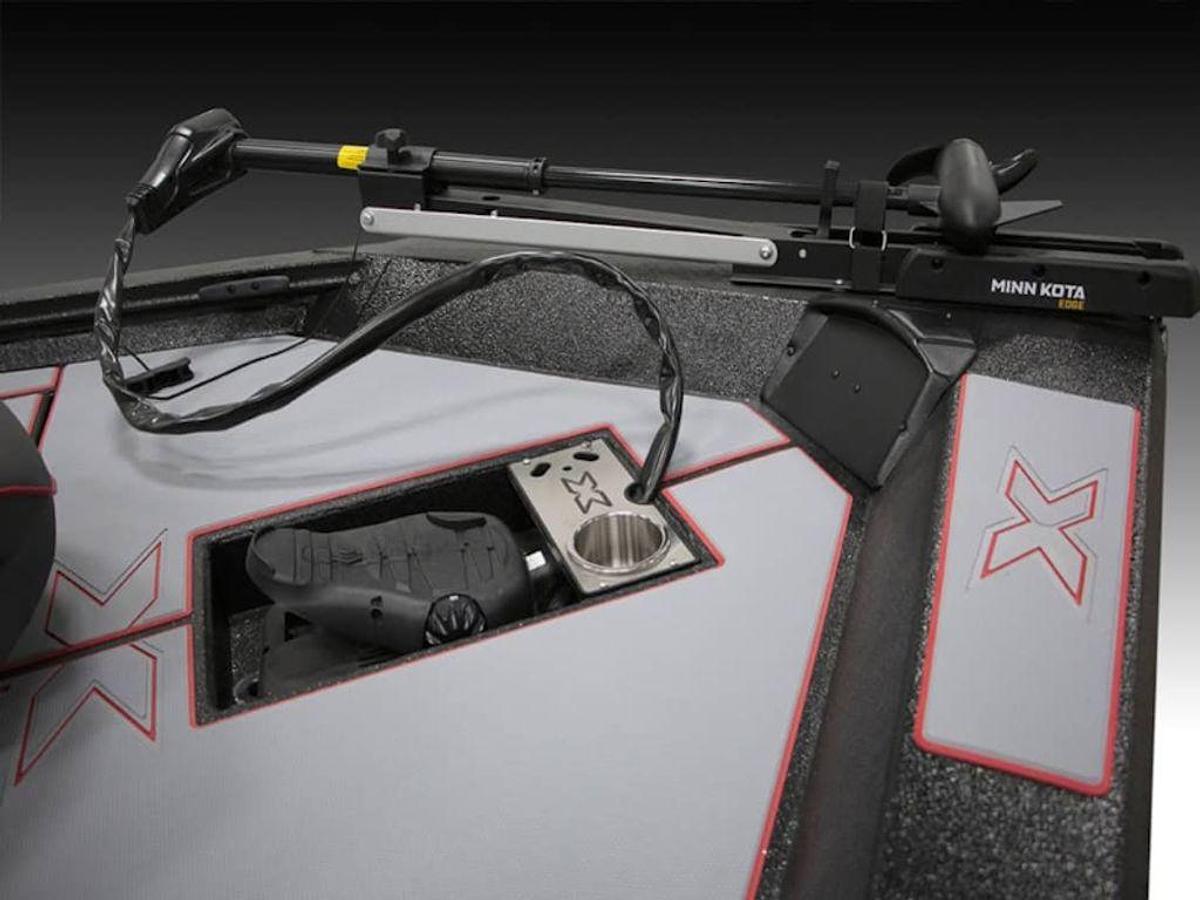 2025 Xpress Boats H17 Base