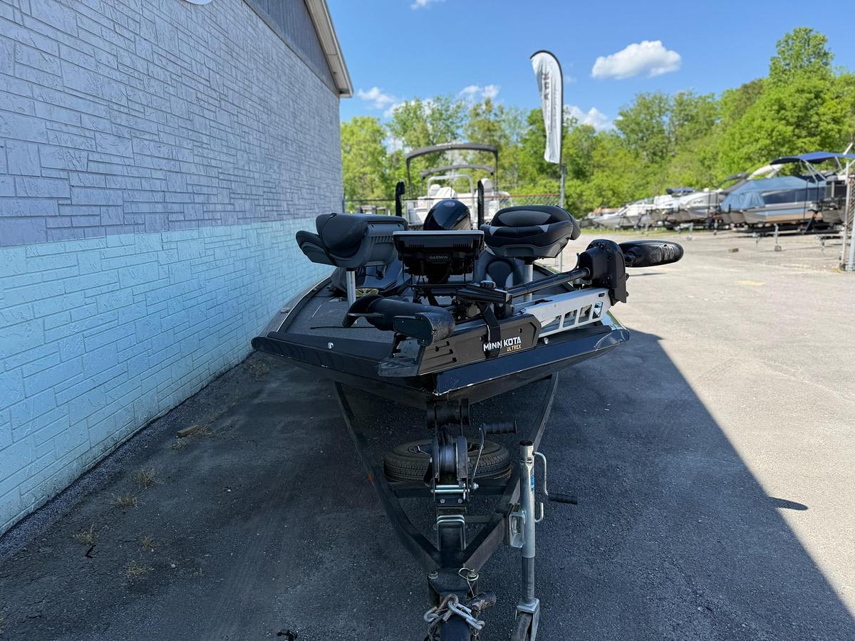 Used 2022 Vexus AVX189