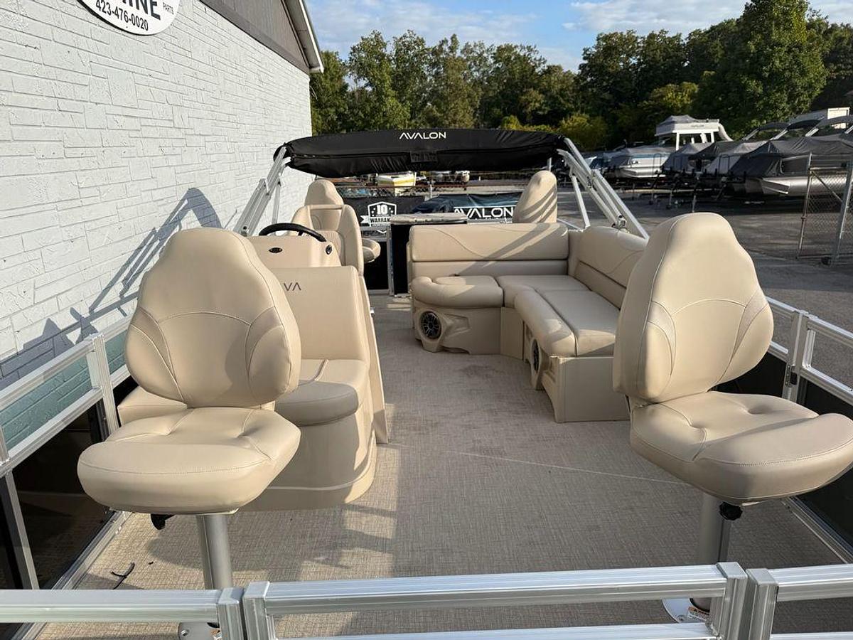 2025 Avalon VTX 19' Quad Fish