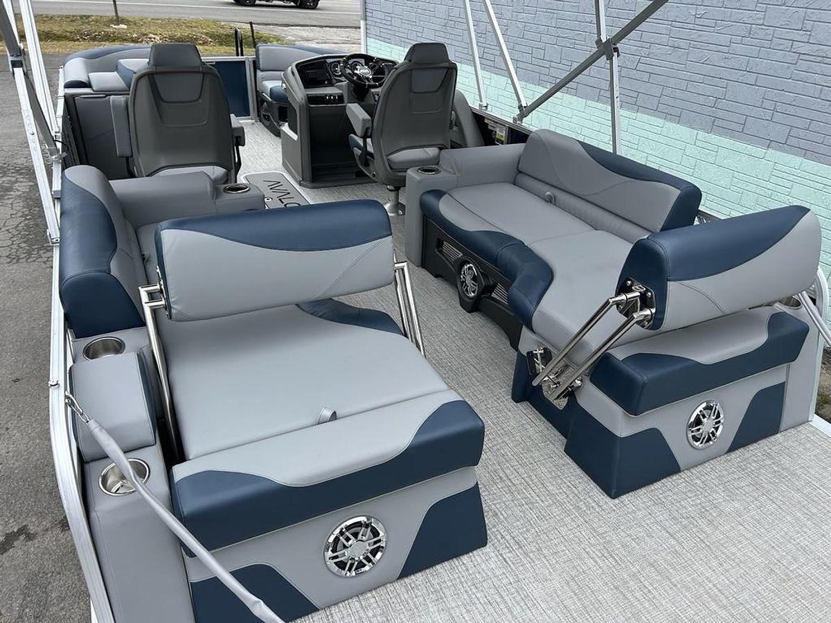 2025 Avalon 2385 LSZ Quad Lounger Shift