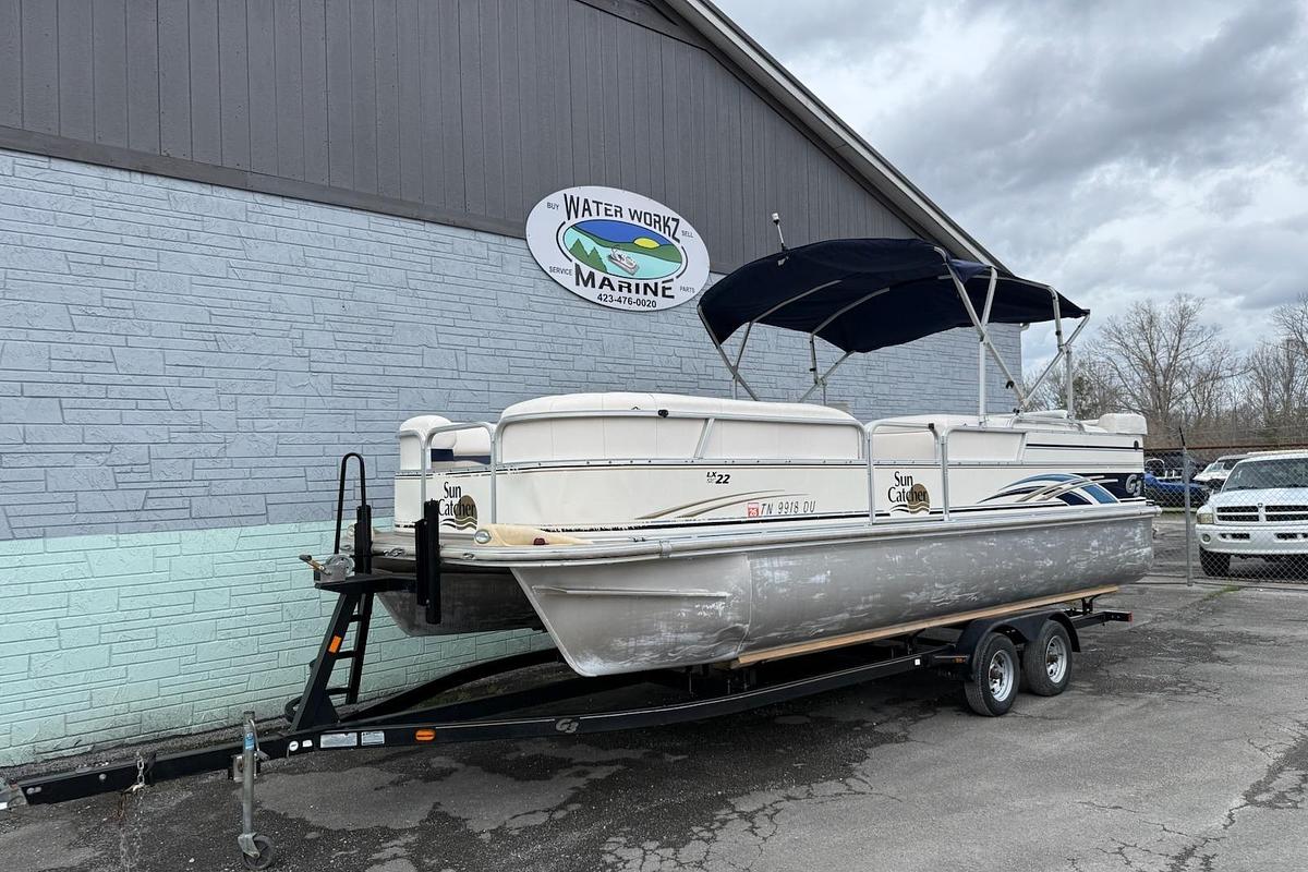Used 2007 SunCatcher LX 22 SE