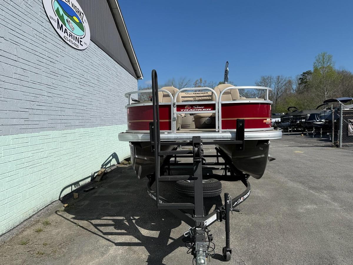 Used 2023 SunTracker Bass Buggy 18DLX