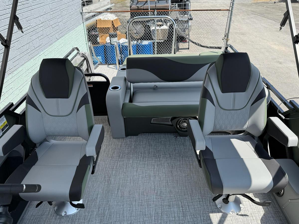 2026 AVALON 2585 LSZ VRB