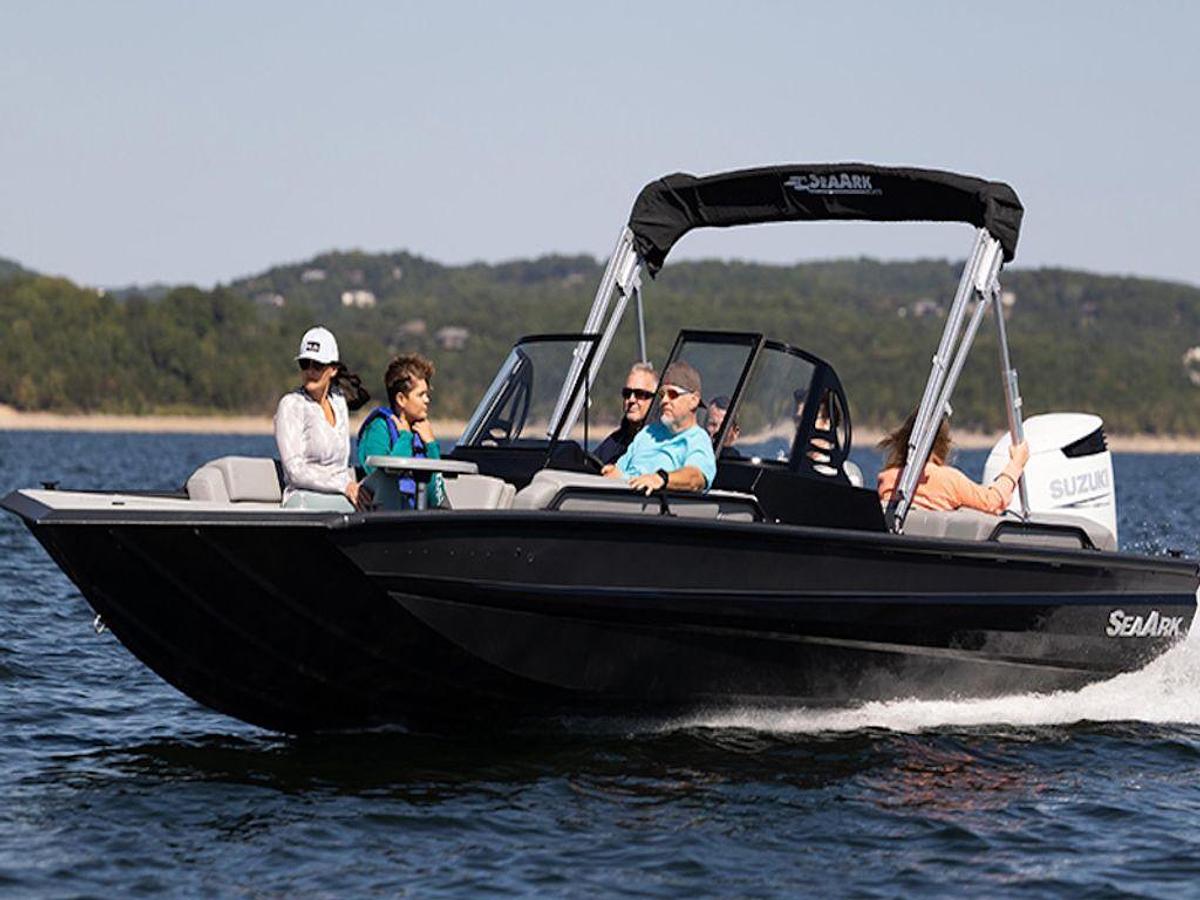 2025 SeaArk Super Lounge Easy Base