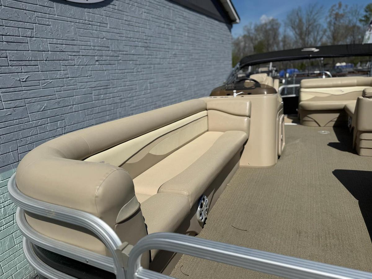 Used 2014 Bennington 24SLX
