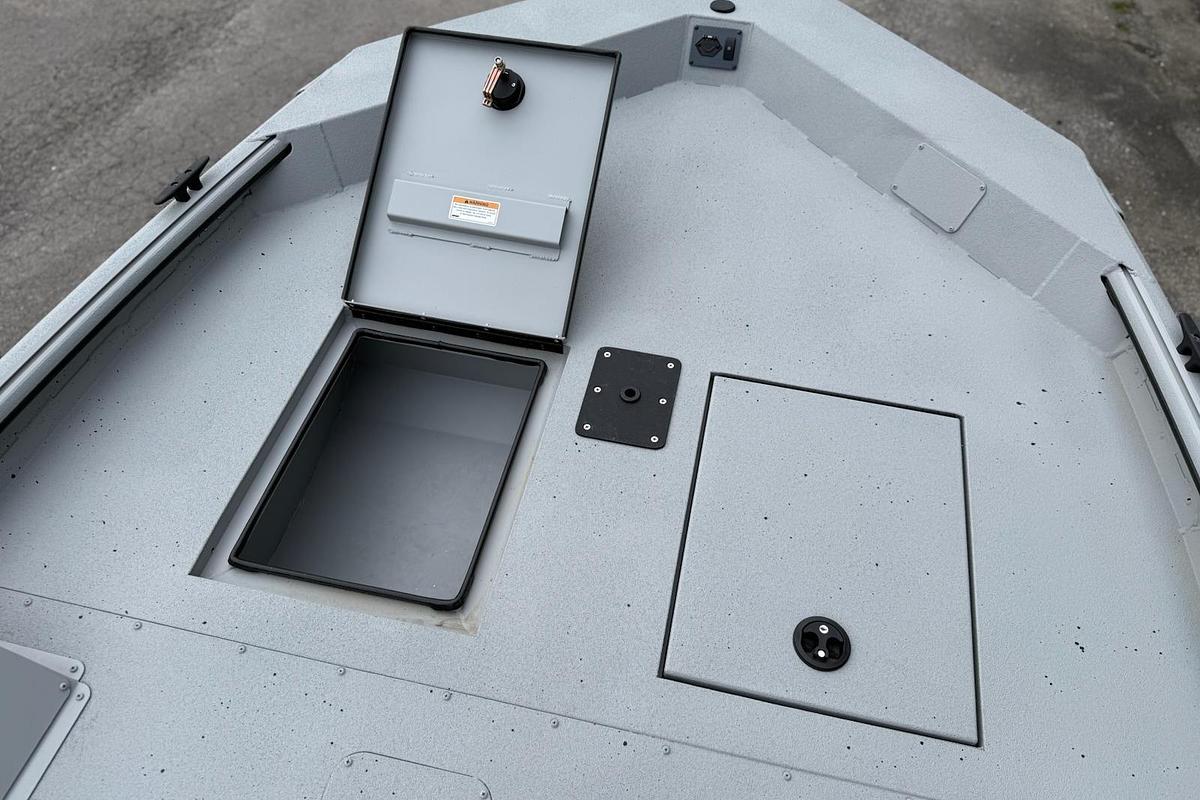 2026 SeaArk Shadow 18