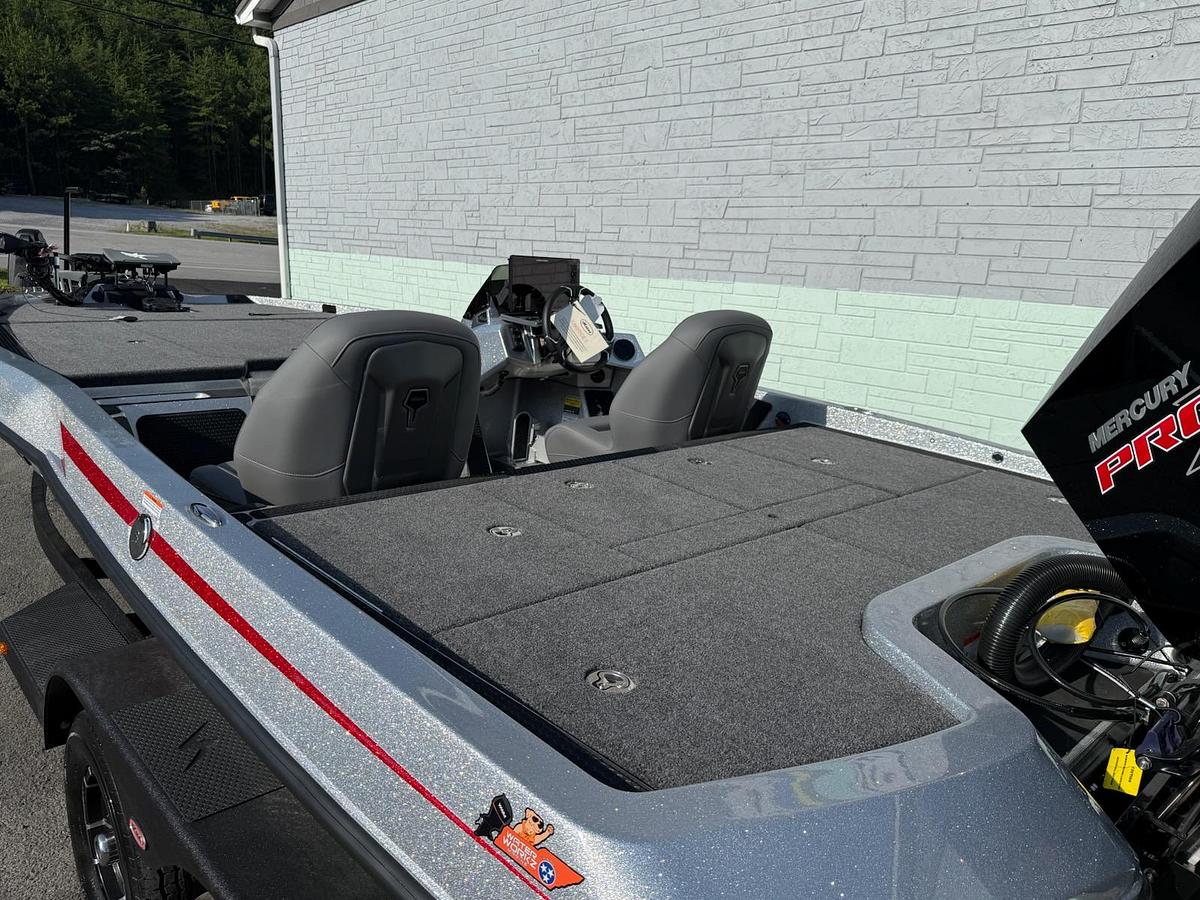 Used 2027 iKon VLX21