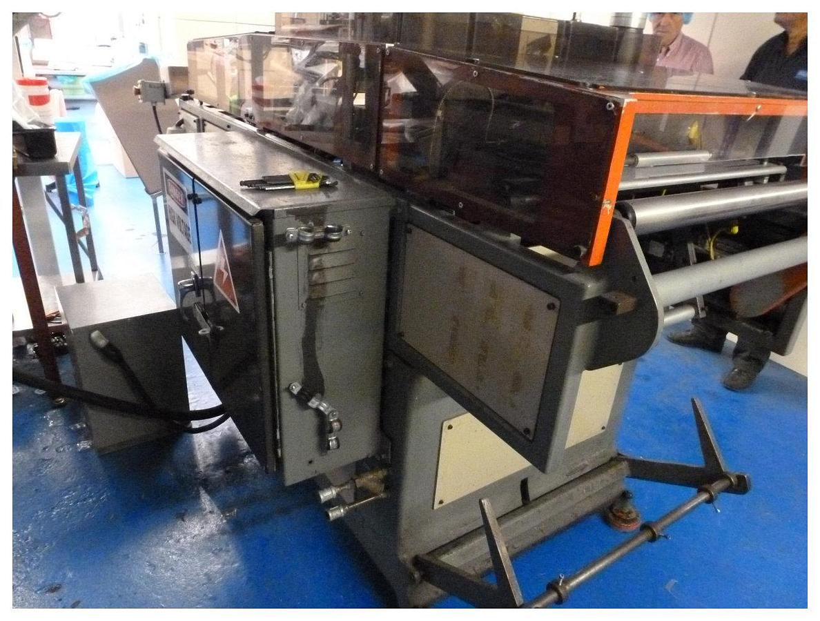 Used 432mm x 330mm GN model 1713 thermoforming machine. Max draw 100mm. Roll fed. Max sheet width 533mm. 600mm max roll diameter. 30 cycles max 1995
