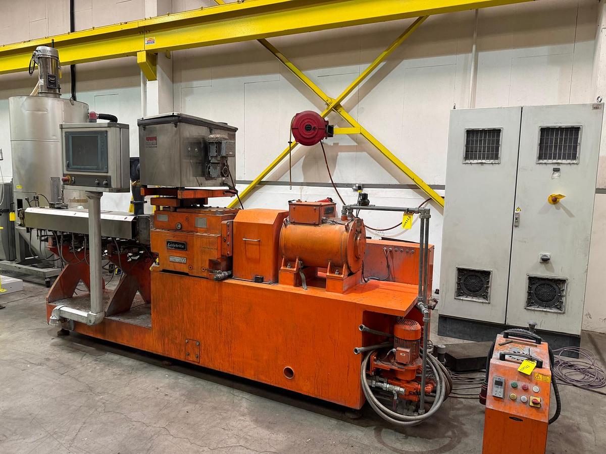 Used 40mm Leistritz co rotating twin screw extruder model ZSE 40HP 36D.