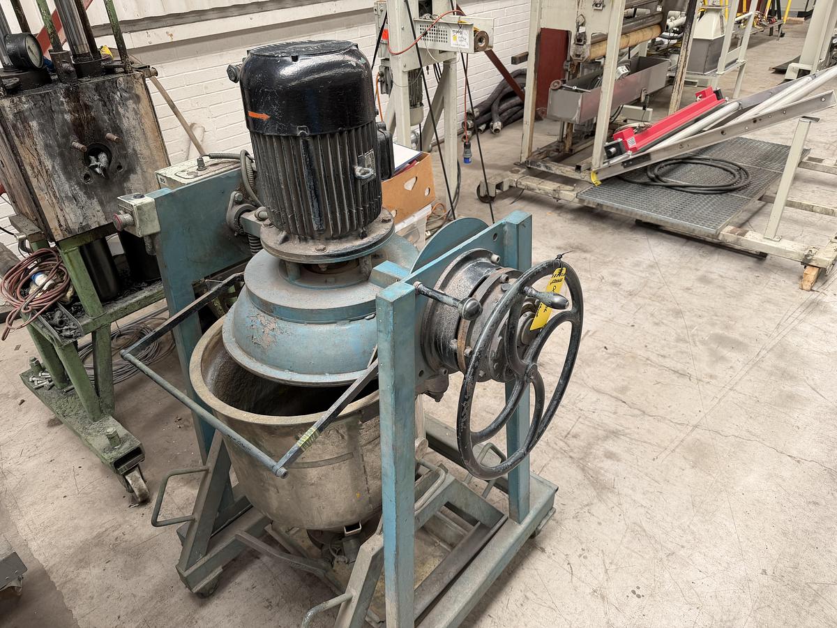 Used Mixer with bowl