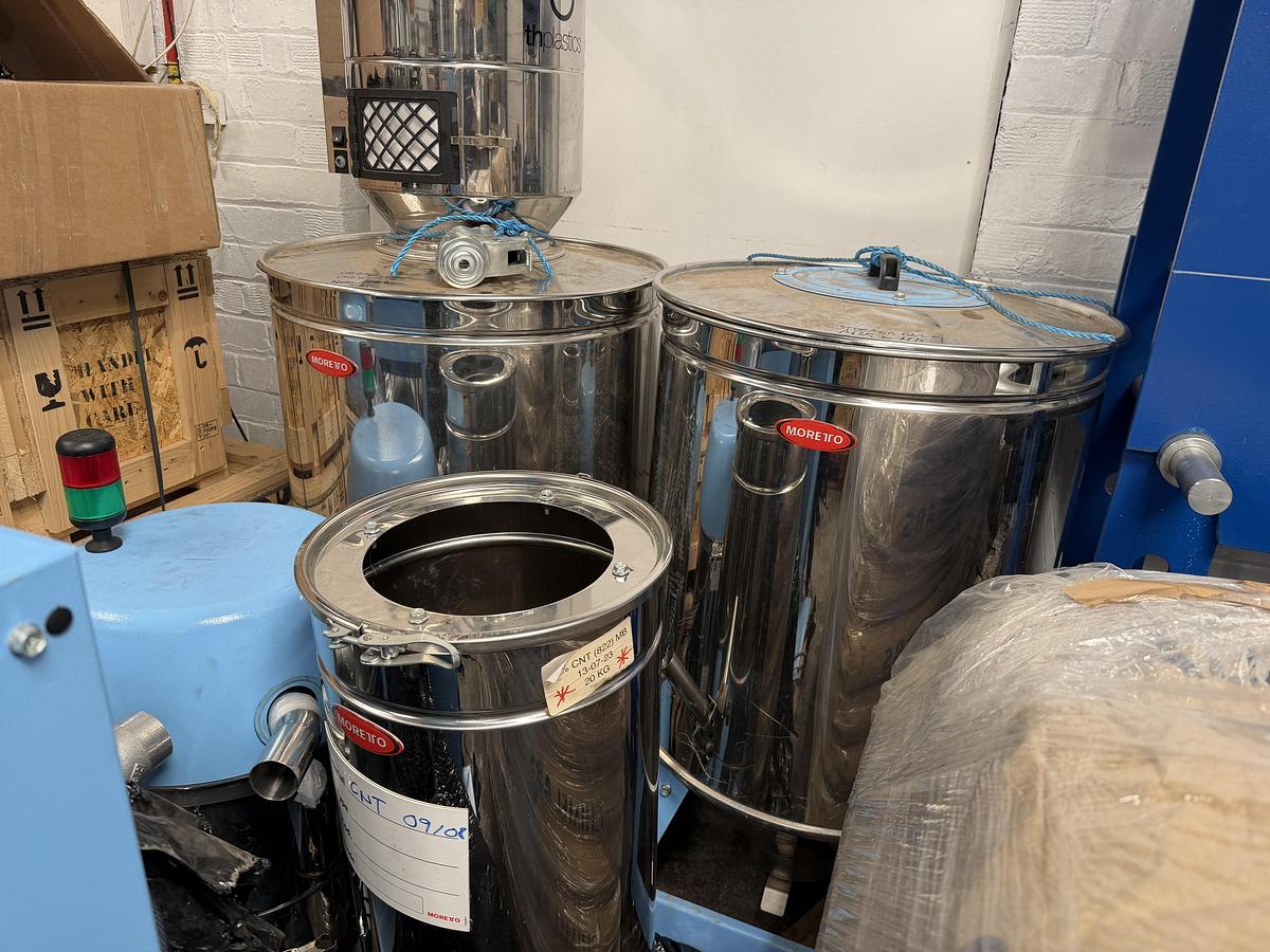 Used Moretto Hopper loaders and blowers. 