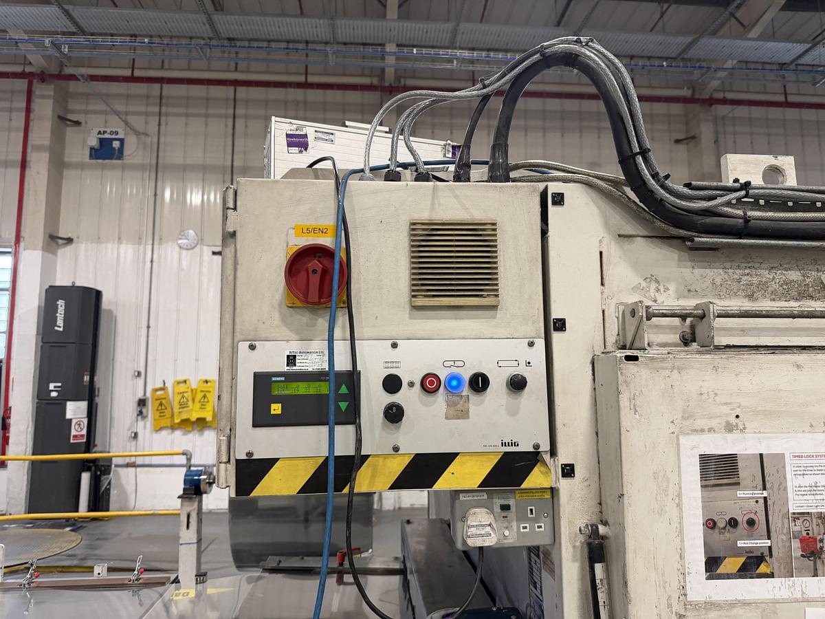 Used 900mm wide Illig preheater model VHW 90/2 Index type