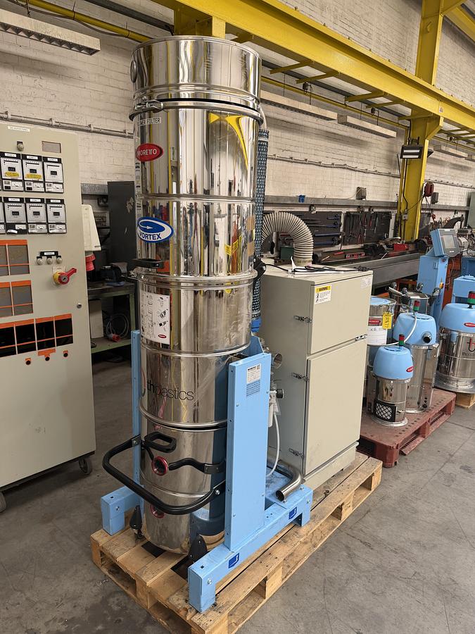Used Moretto cyclone filter model FVS45PPB