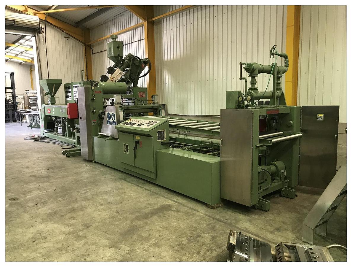 Used 890mm wide Welex extrusion line. 90mm Welex extruder  with gear pump, 50mm coex, ABA feedblock 890mm x 300mm calender, pump group haul off winder