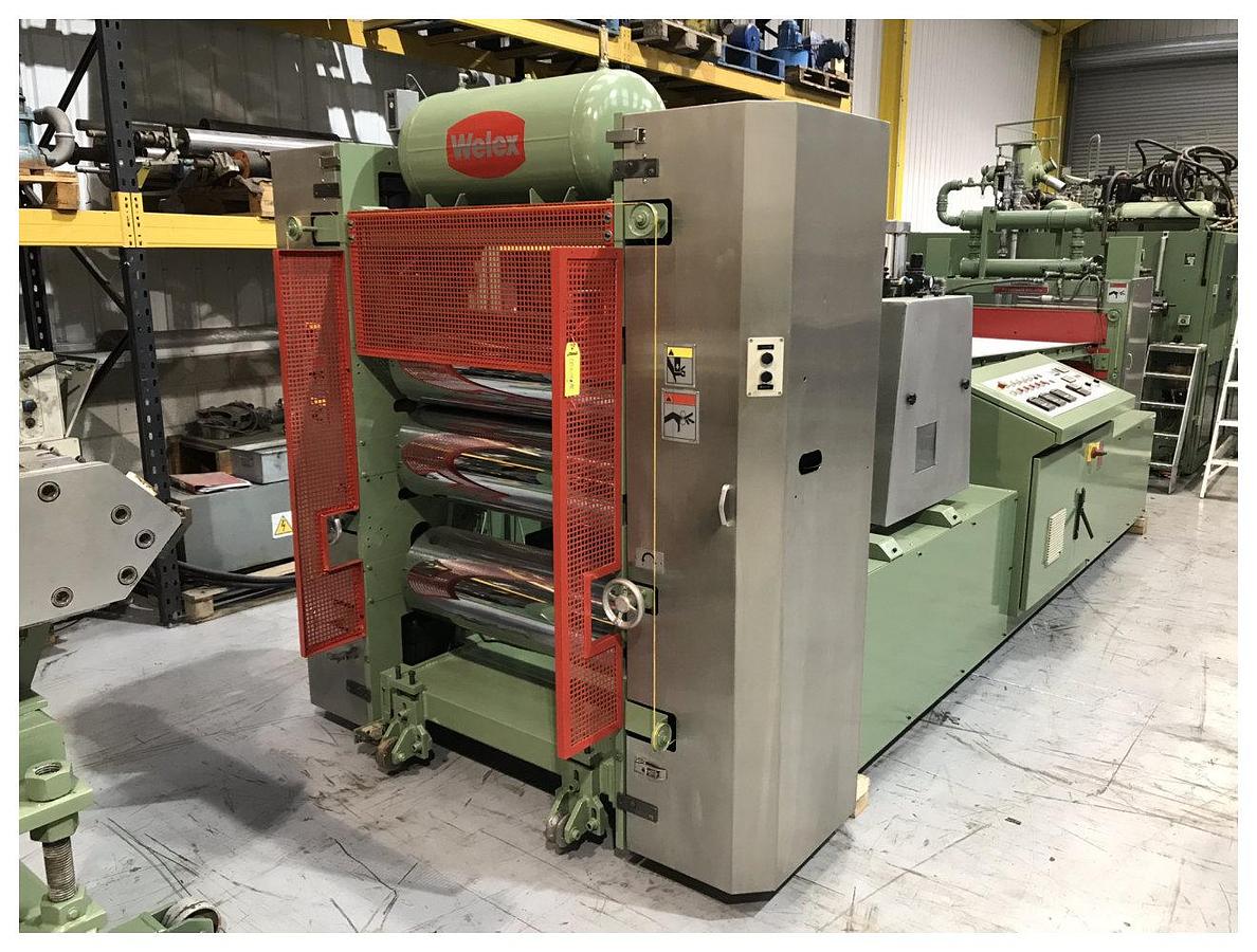 Used 890mm wide Welex coextrusion World Standard sheet line with 90mm and 50mm extruders, melt pump, feedblock, 800mm die, 890mmx300mm stack, haul off 1996