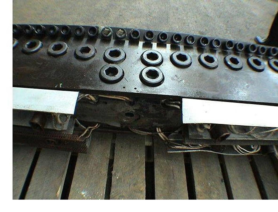 Used 1180MM EDI EXTRUSION COATING DIE,ADJUSTABLE TOP & BOTTOM LIP,CLOSE APPROACH