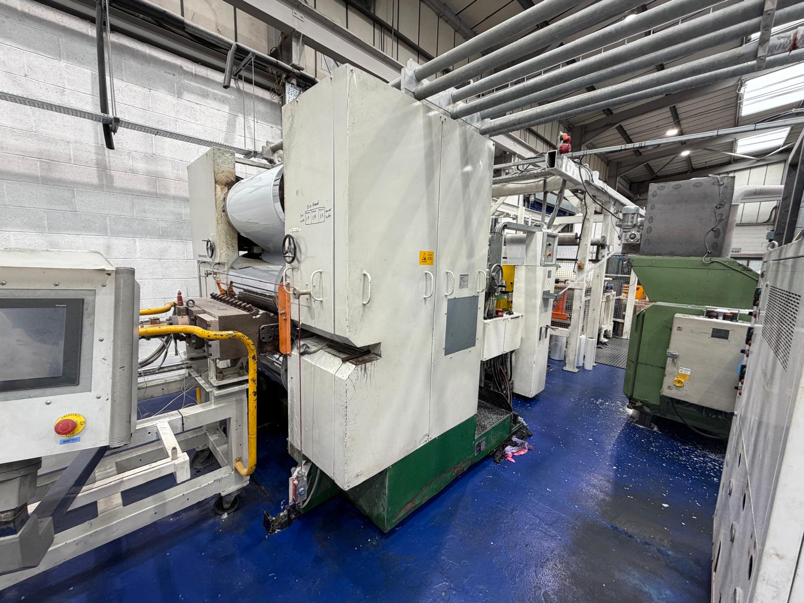 Used 1000mm wide Battenfeld sheet extrusion line. 120mm extruder, gear pump, 900mm die, 1000mm x 450mm stack, haul off 2 station winder.