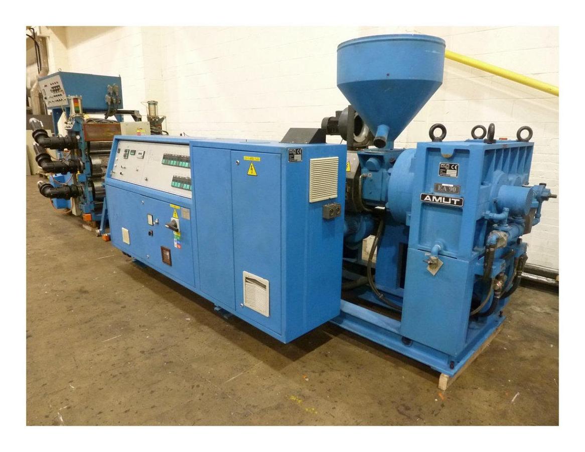 Used 90mm Amut EA90 single screw extruder with fan cooled barrel. 2002