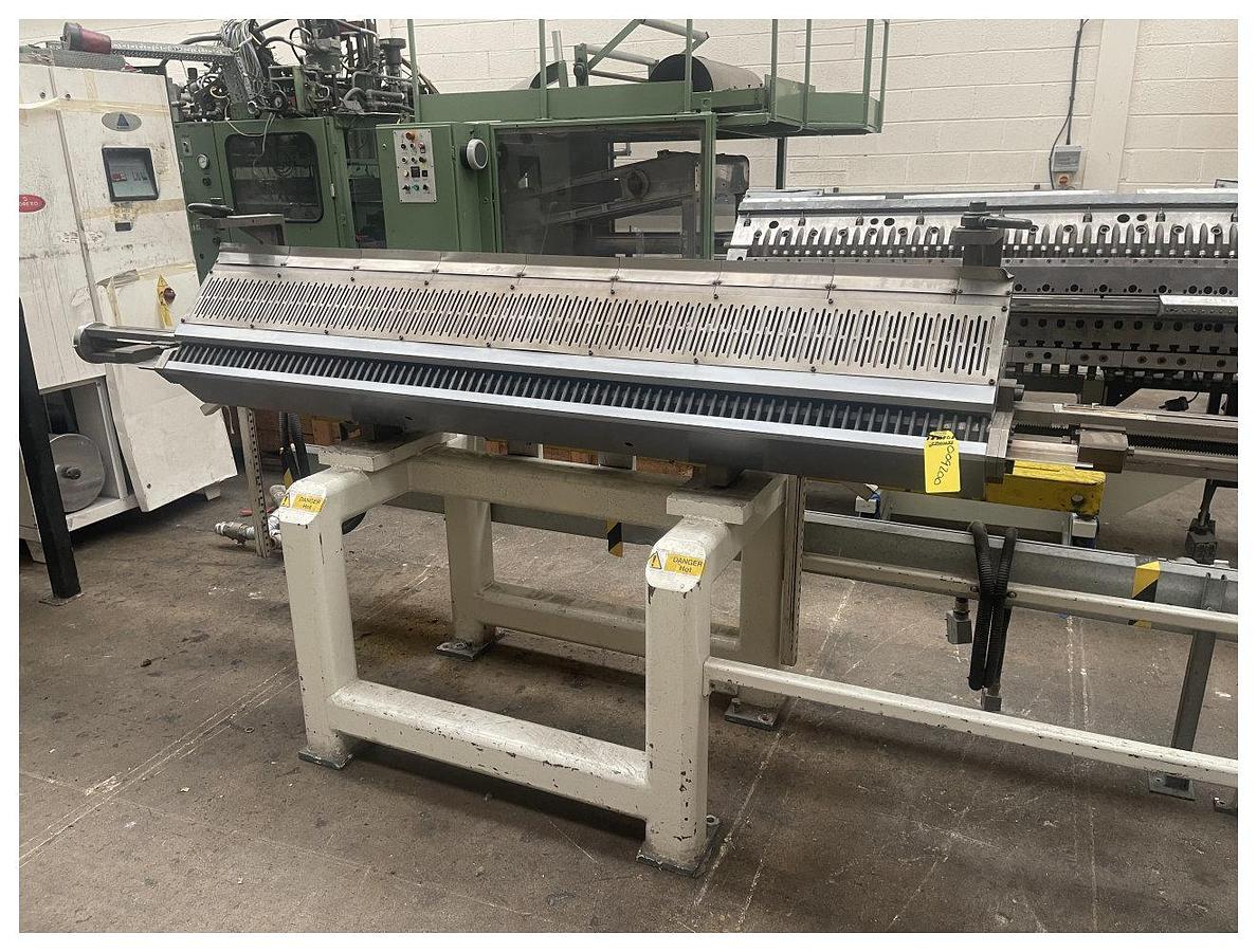 Used 2032mm Cloeren 80" Epoch III autogauge flex lip sheet die