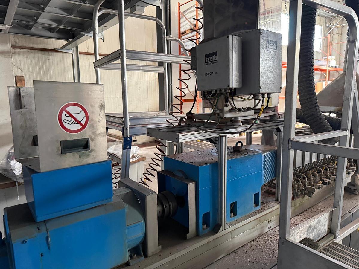 Used 30mm Theysohn TSK030 44D co rotating twin screw compounding extruder with strand pelletiser. 2015