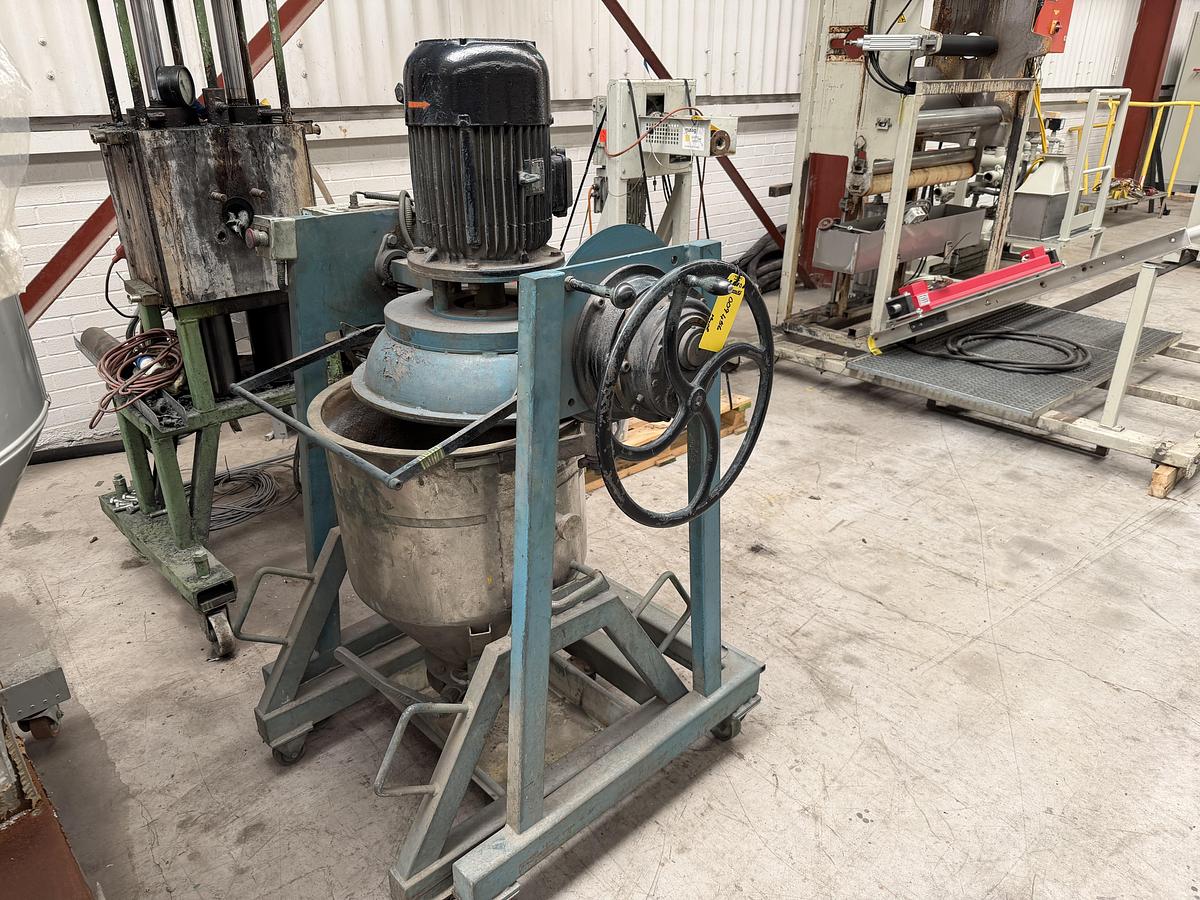 Used Mixer with bowl