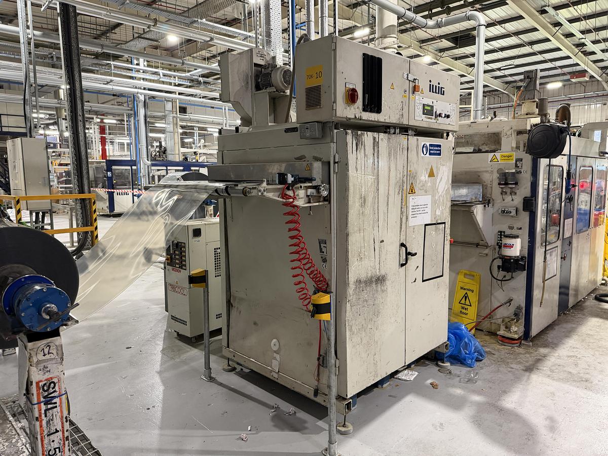 Used 900mm wide Illig preheater model VHW 90/2 with 2 heated rollers.