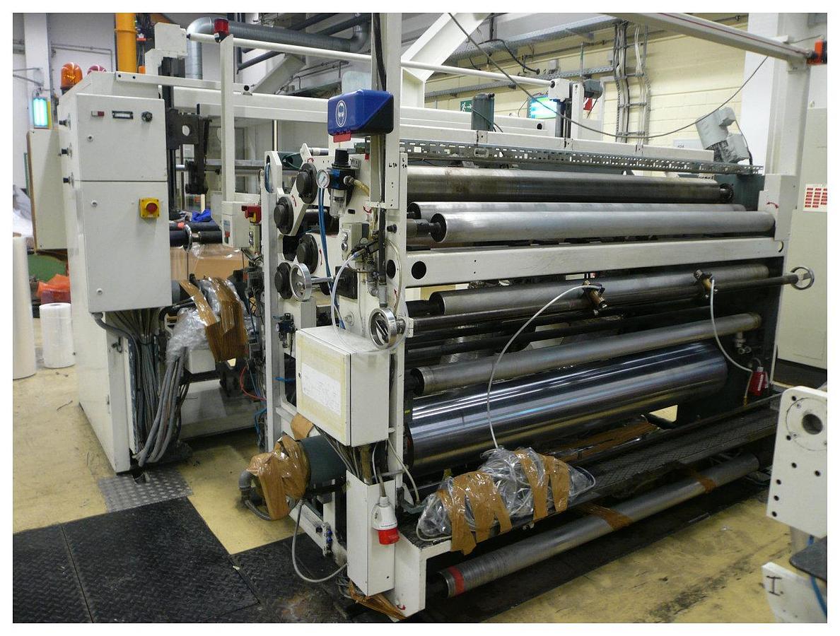 Used 1600mm wide PP/PE cast film line with 120mm extruder, flex lip die. 1600mm x 500mm cast 2 roll stack, haul off and winder.
