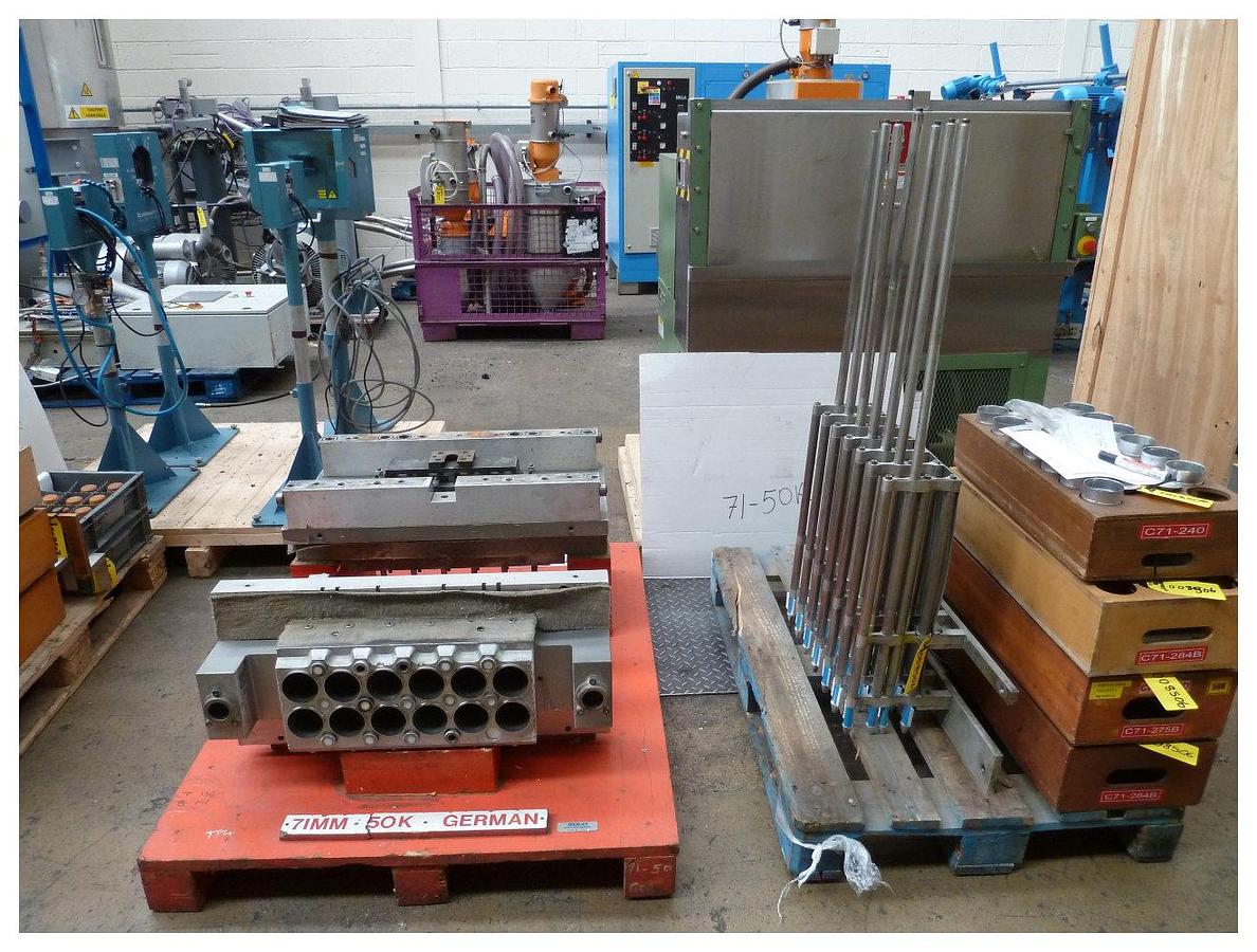 Used Illig RDM 50K 71mm 10 cavity tool with stacker parts.