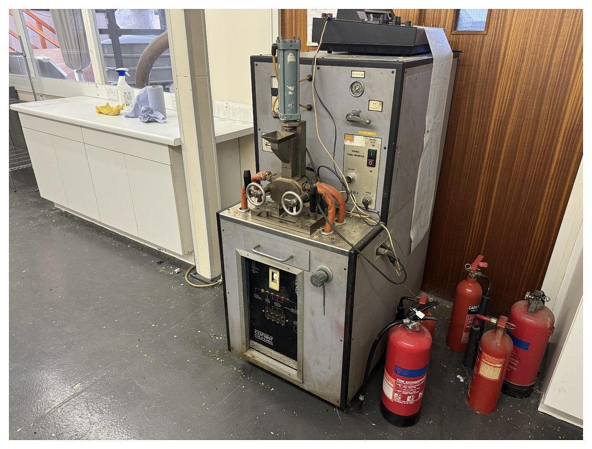 Used Hampden TR1 Variable torque Rheometer with oil heating.