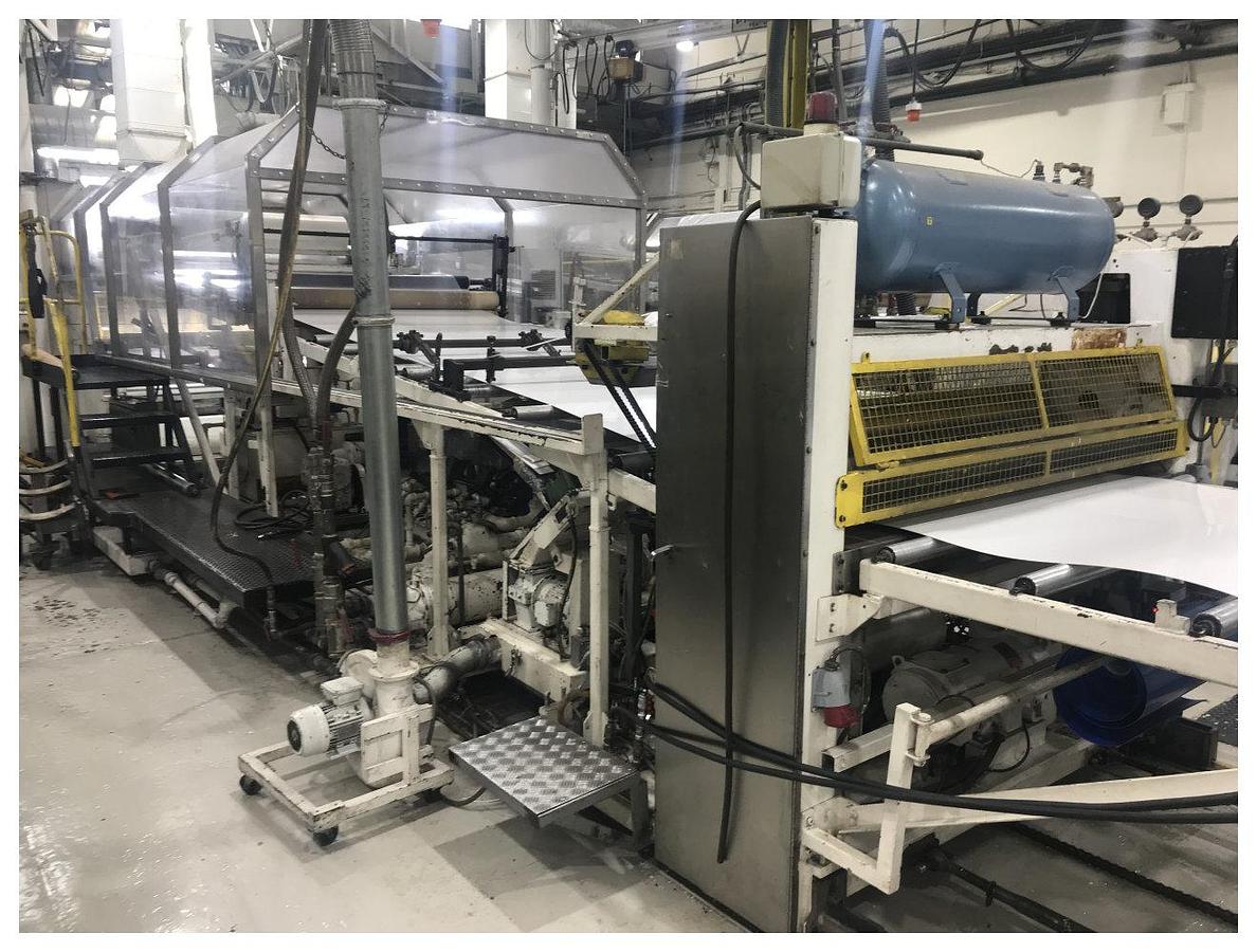 Used 1670mm wide Welex coextrusion sheet line with 120mm, 63mm Welex extruders, ABC feedblock 1700mm die, 1650mm roll stack, pump group, haul off guillotine