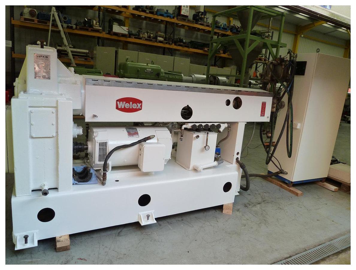 Used 63mm Welex Coextruder, Model 25V, 30D vented and plugged, approx 50HP DC motor, Modernised control panel