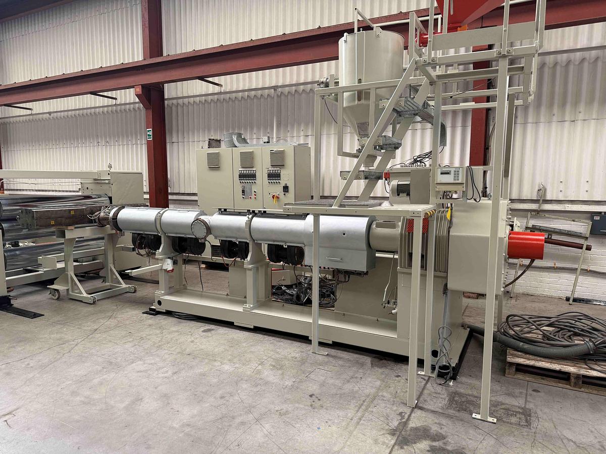 Used 1600mm Wide Battenfeld Gloenco  Sheet Line  120mm Extruder, , 1400mm Die, Roll Stack, Haul Off