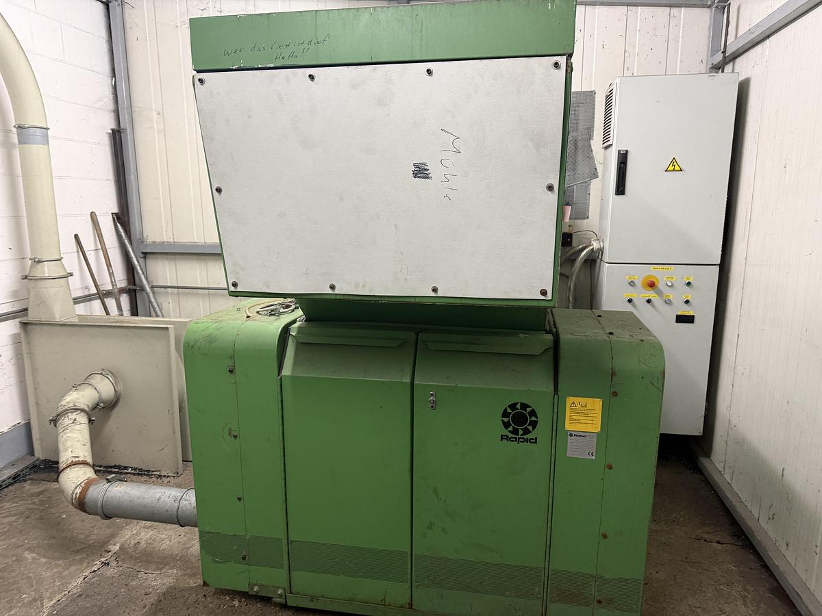 Used 800mm wide Rapid GK8045 KURF granulator with 45kw motor and 5 blade rotor. Nip rolls. Soundproofed with upgraded control panel 1995