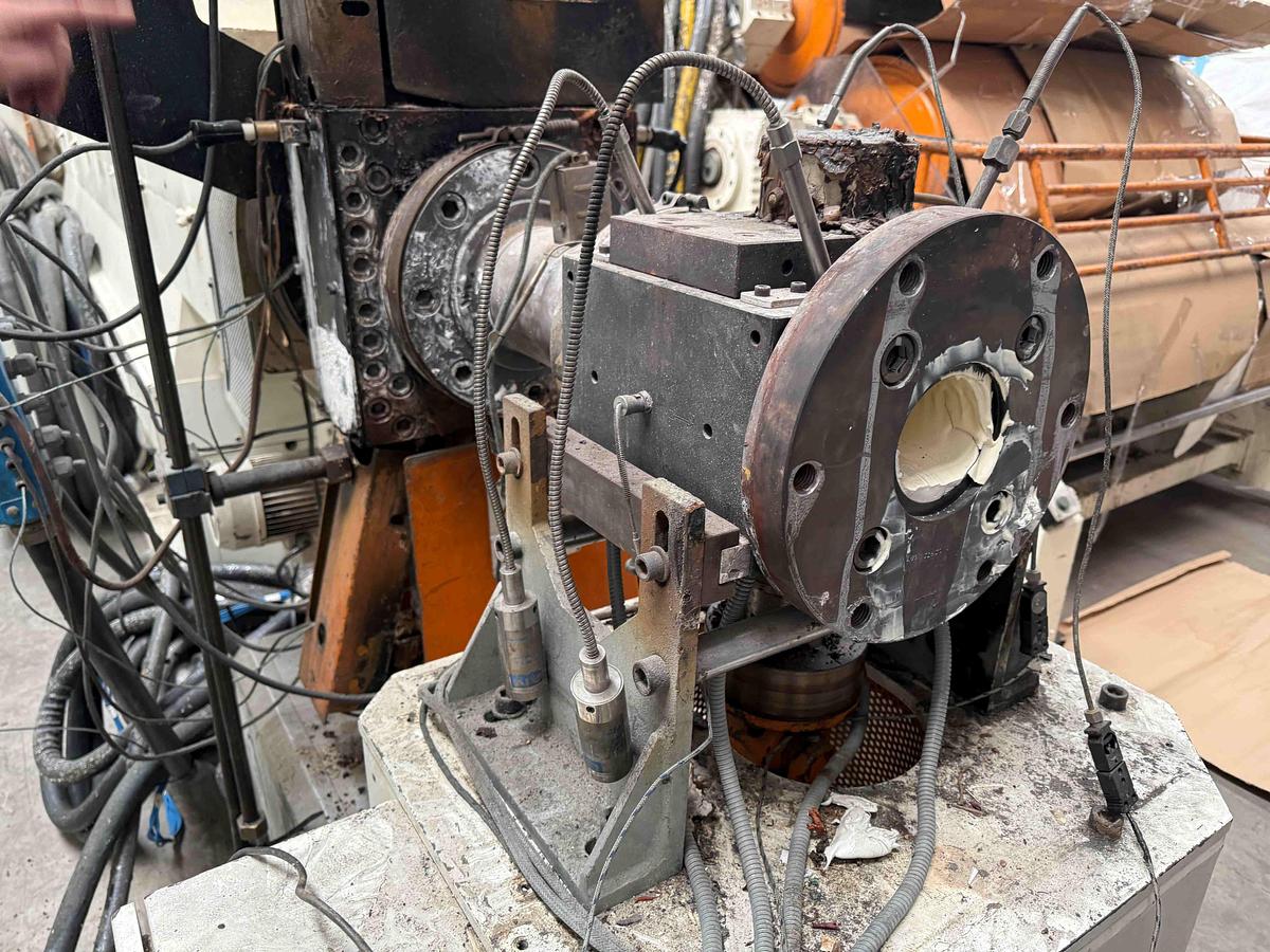 Used 1600mm Union coextrusion sheet line