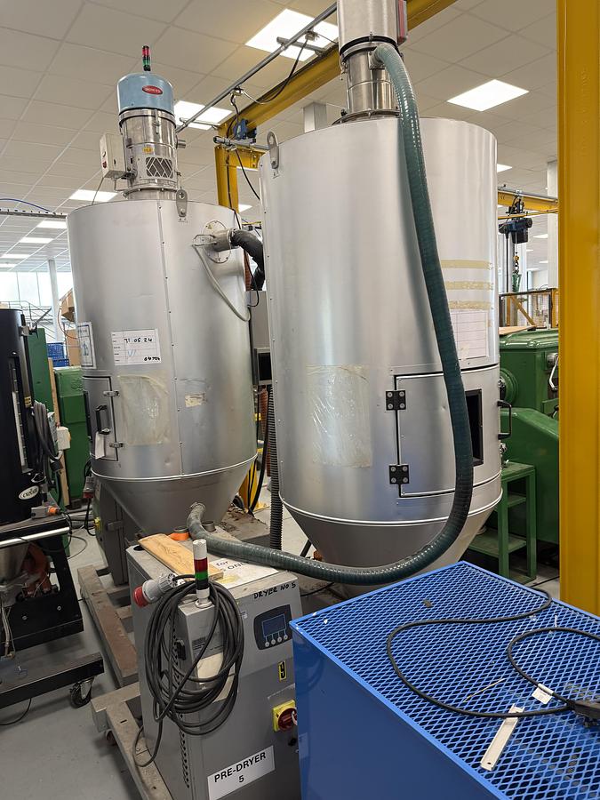 Used 300litre Vismec model Dryplus 080 6kw. Dehumidifying dryer 2017