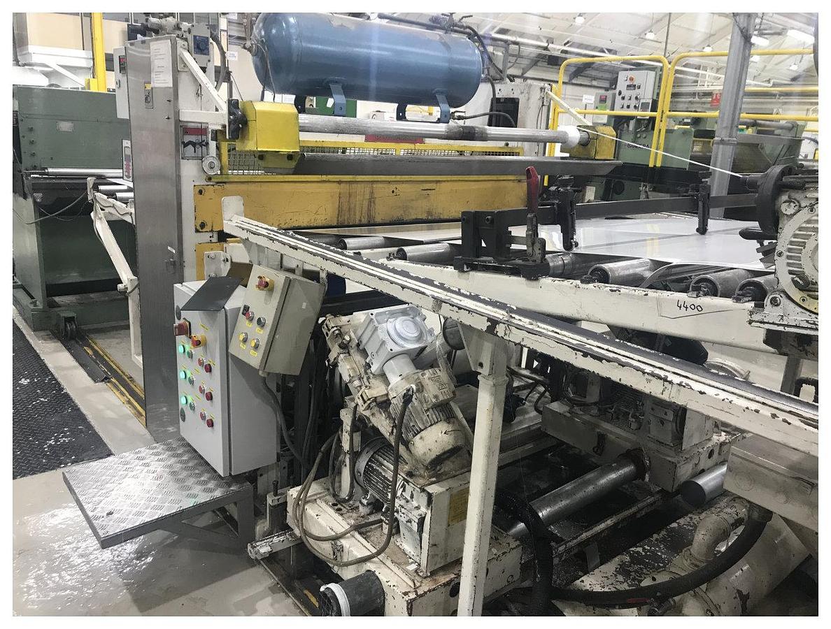 Used 1670mm wide Welex coextrusion sheet line with 120mm, 63mm Welex extruders, ABC feedblock 1700mm die, 1650mm roll stack, pump group, haul off guillotine
