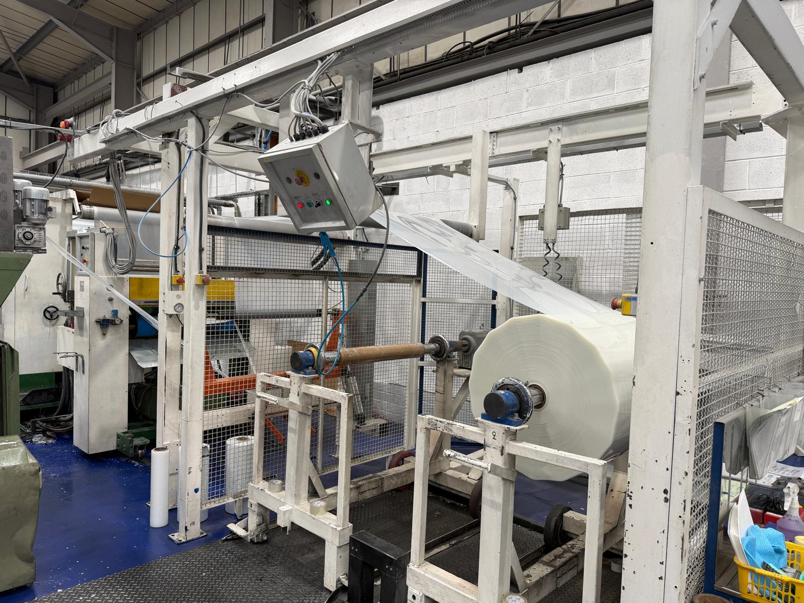 Used 1000mm wide Battenfeld sheet extrusion line. 120mm extruder, gear pump, 900mm die, 1000mm x 450mm stack, haul off 2 station winder.