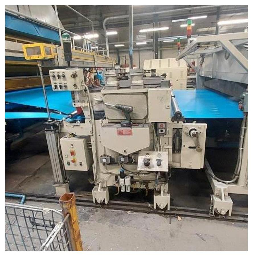 Used Cyclone and dust collection with bag stand