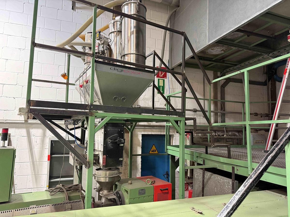 Used 4 component Maguire model WSB940 gravimetric blender 