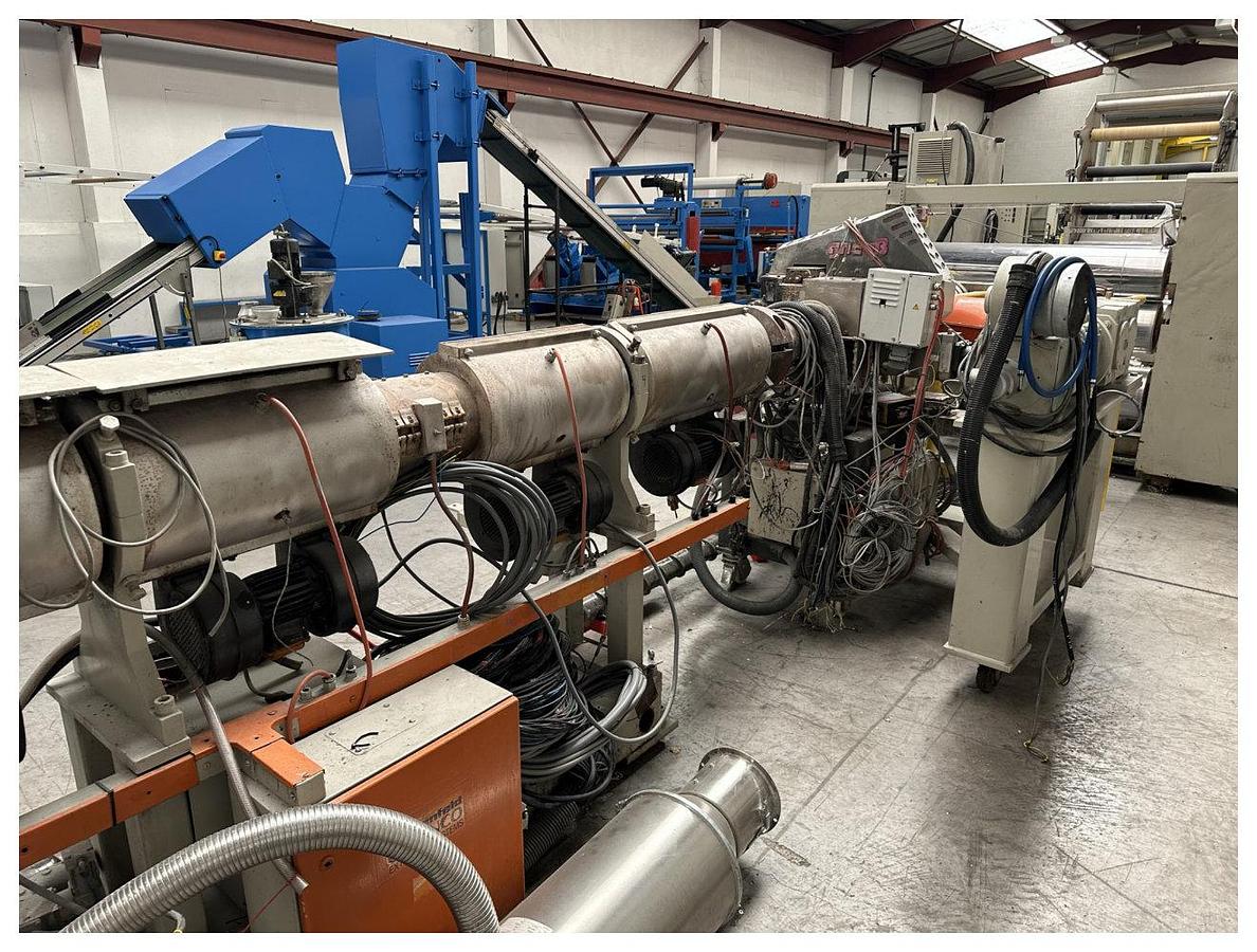 Used 120mm Battenfeld Single Screw Extruder With 250hp Dc Motor. Fan Cooled Barrel. 32d Plugged Vent.  . PP PET