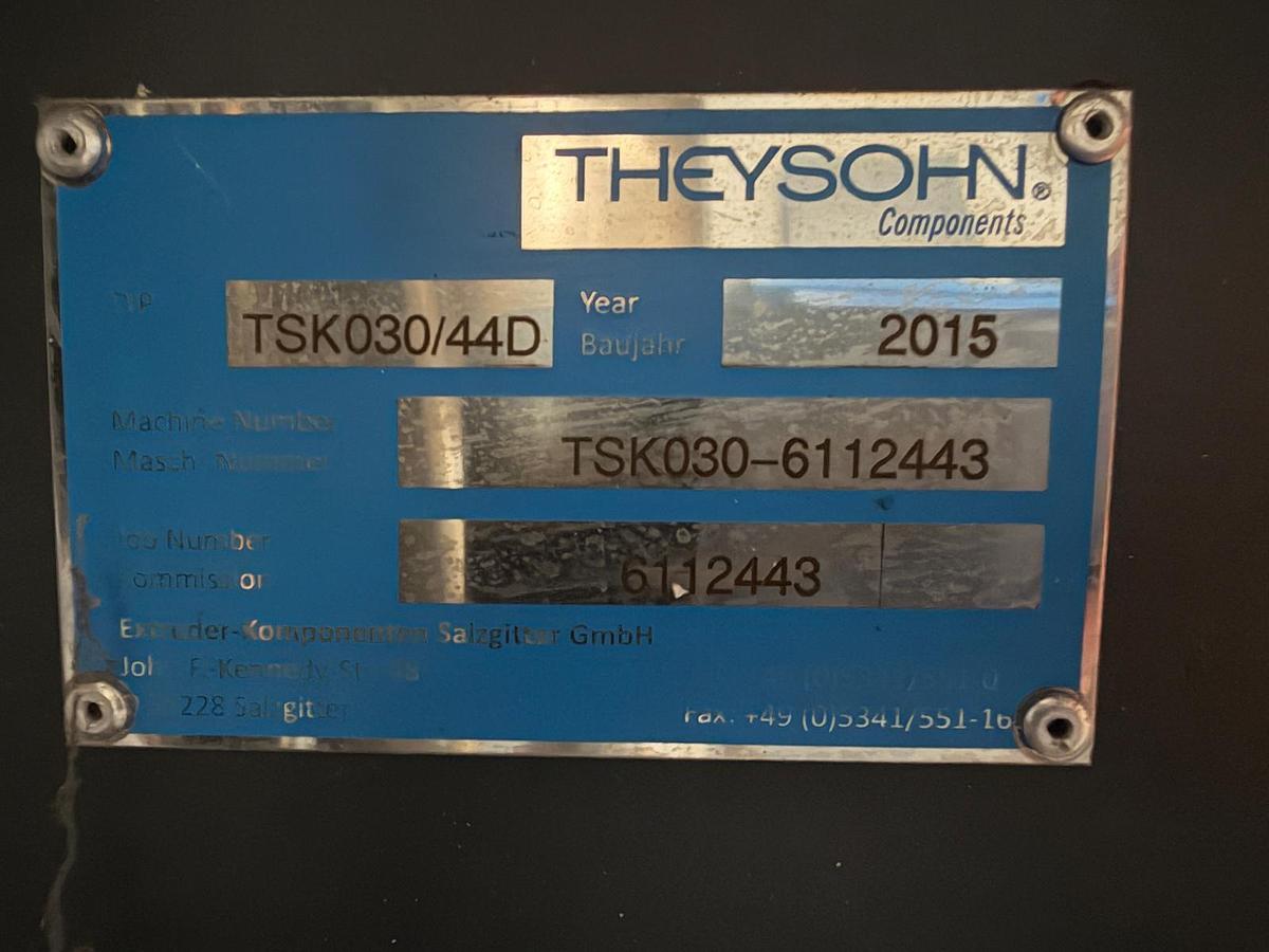 Used 30mm Theysohn TSK030 44D co rotating twin screw compounding extruder with strand pelletiser. 2015